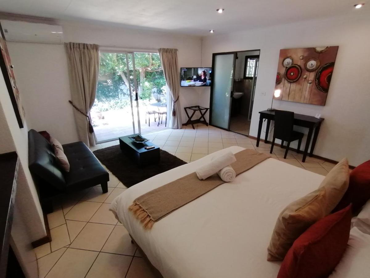 Fourways Bnb Johannesburg Esterno foto