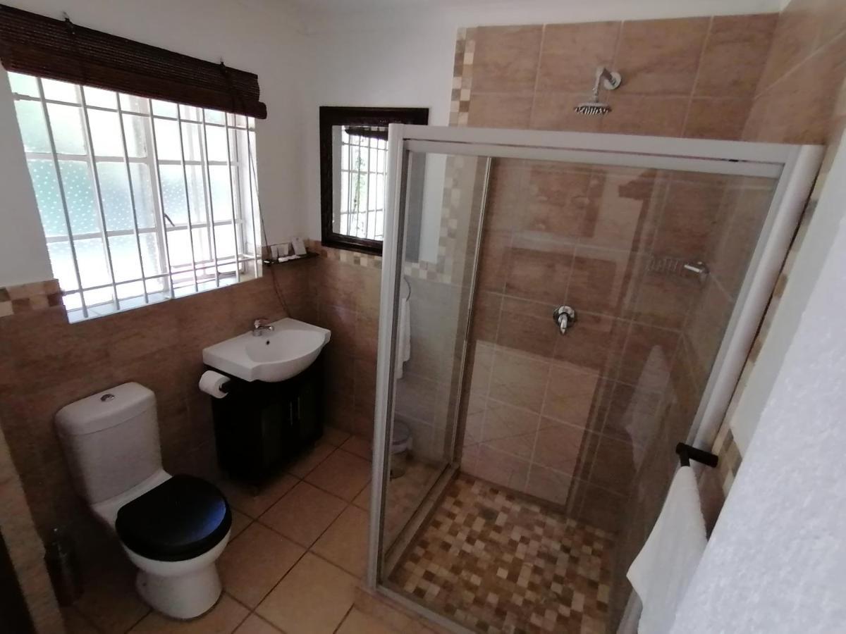 Fourways Bnb Johannesburg Esterno foto