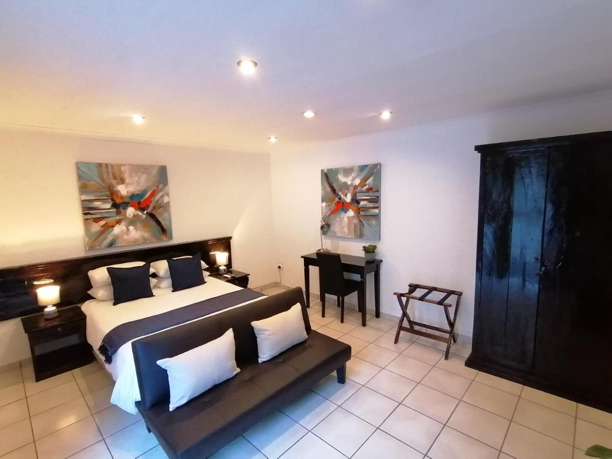 Fourways Bnb Johannesburg Esterno foto