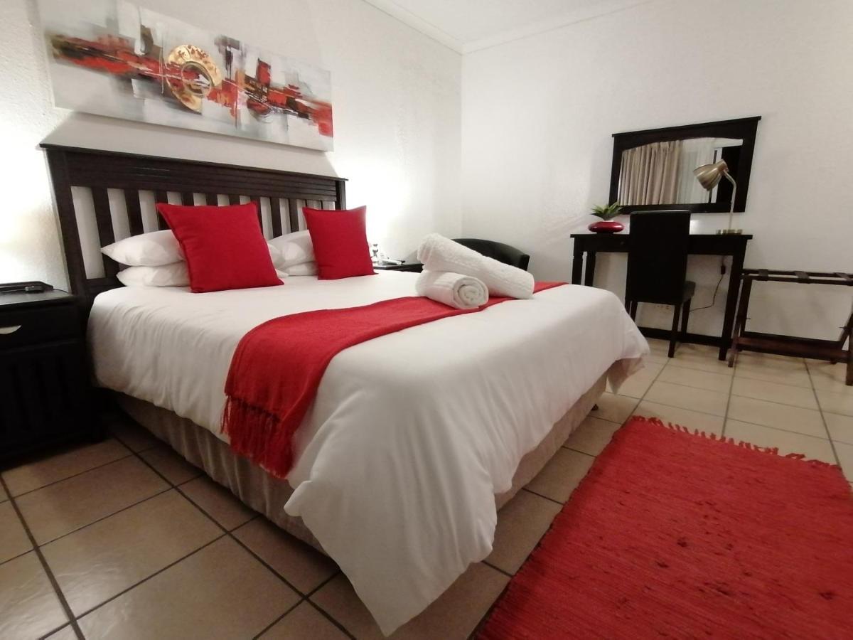 Fourways Bnb Johannesburg Esterno foto