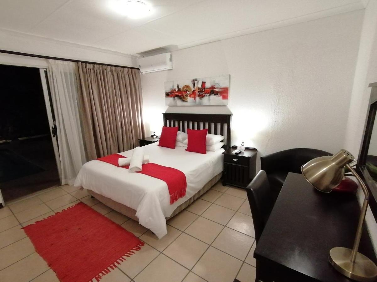 Fourways Bnb Johannesburg Esterno foto