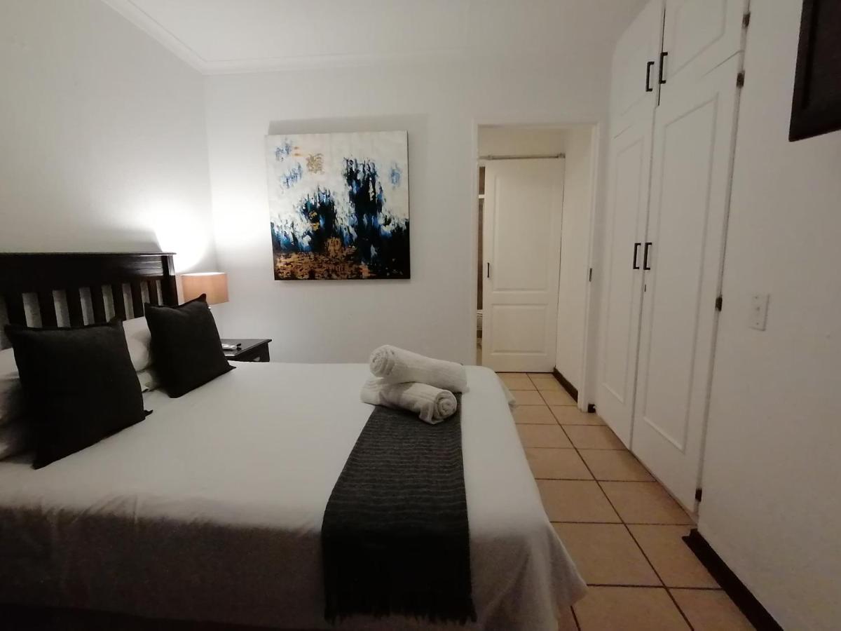 Fourways Bnb Johannesburg Esterno foto