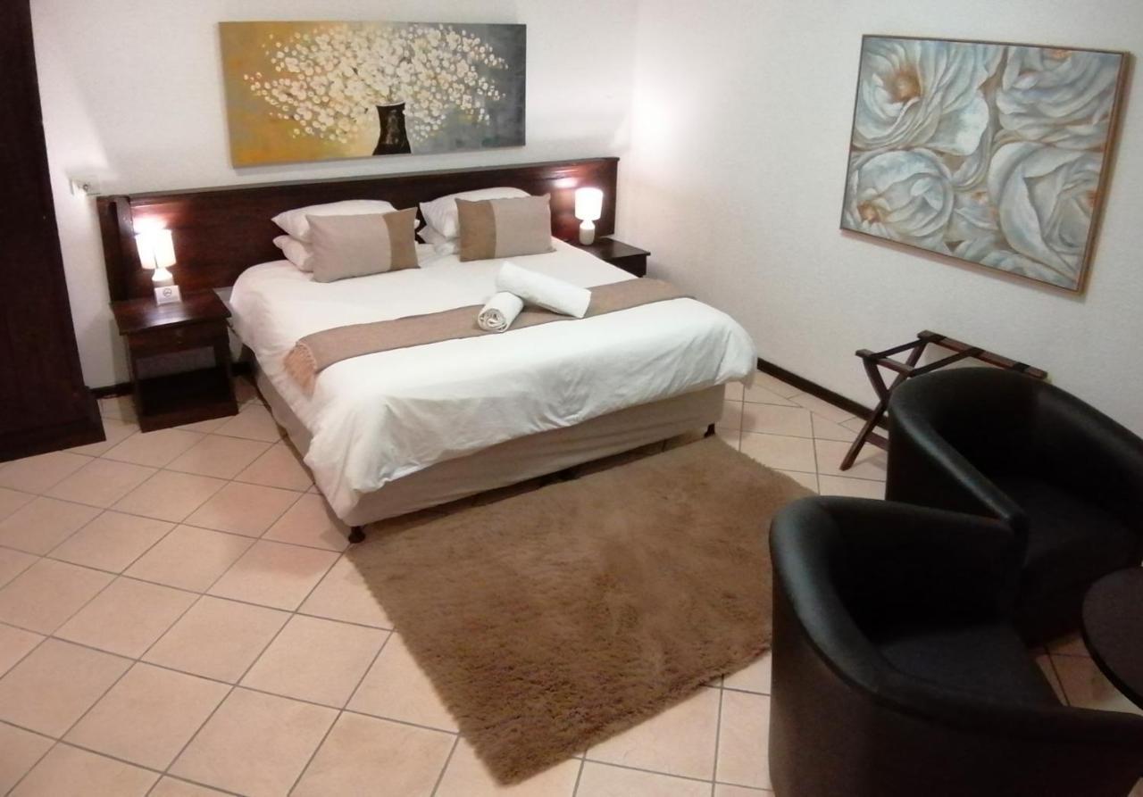 Fourways Bnb Johannesburg Esterno foto